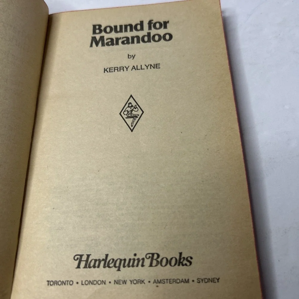Lot of : HARLEQUIN ROMANCE PB Novels Vintage